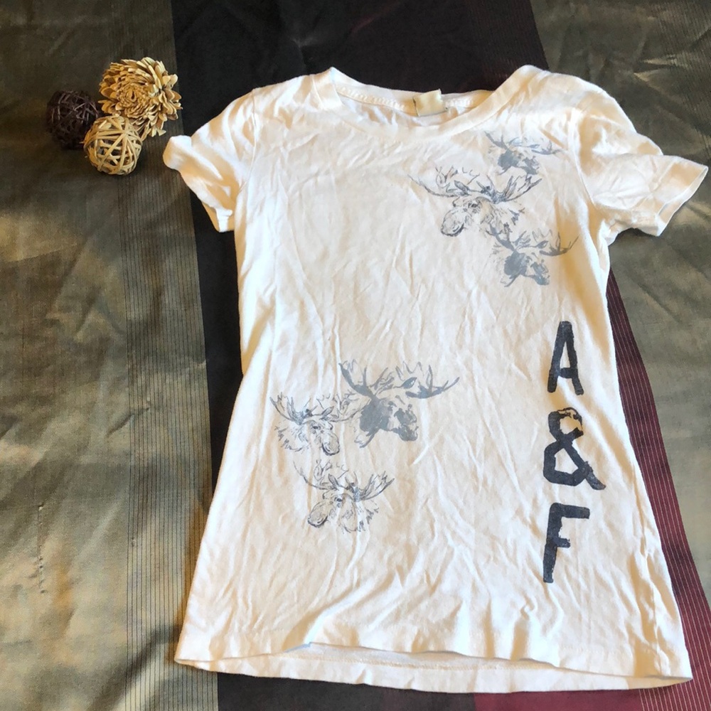 Abercrombie & Fitch t-shirt